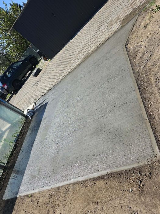 Posadzki Przemysłowe , betonowe