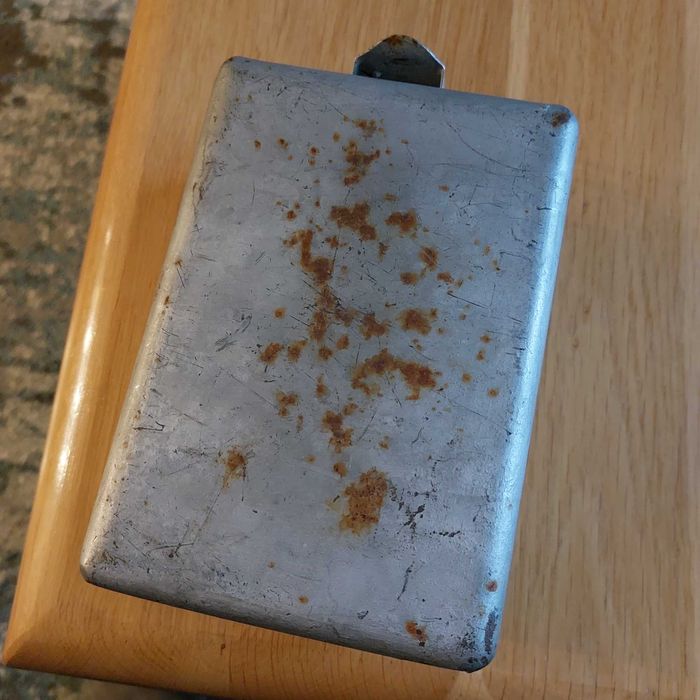 Stara apteczka samochodowa PRL