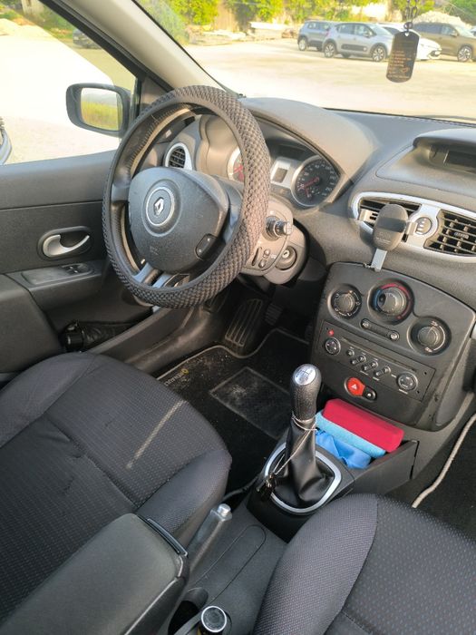 Renault Clio 3 2007 1.2 16V 75Cv