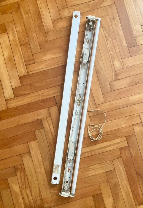 Oprawa Farel + świetlówka