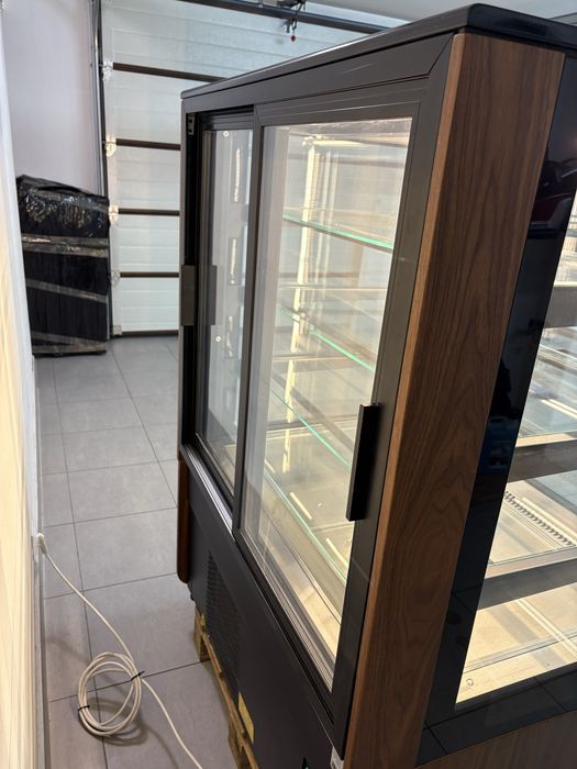 Witryna cukiernicza Igloo Innova 100.140