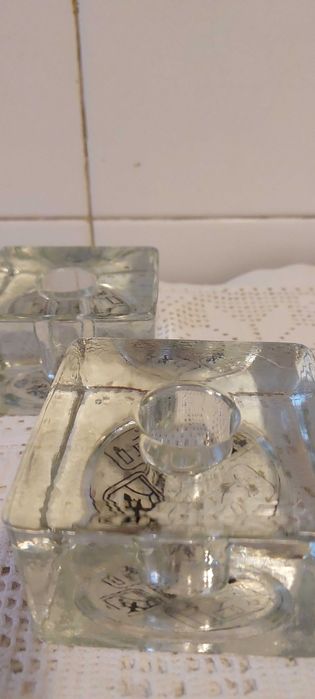 Porta velas antigos em vidro