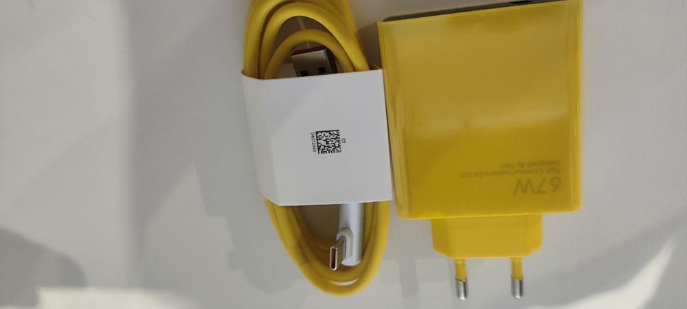 Szybka ładowarka do Xiaomi z wygodnym 1,8m. kablem