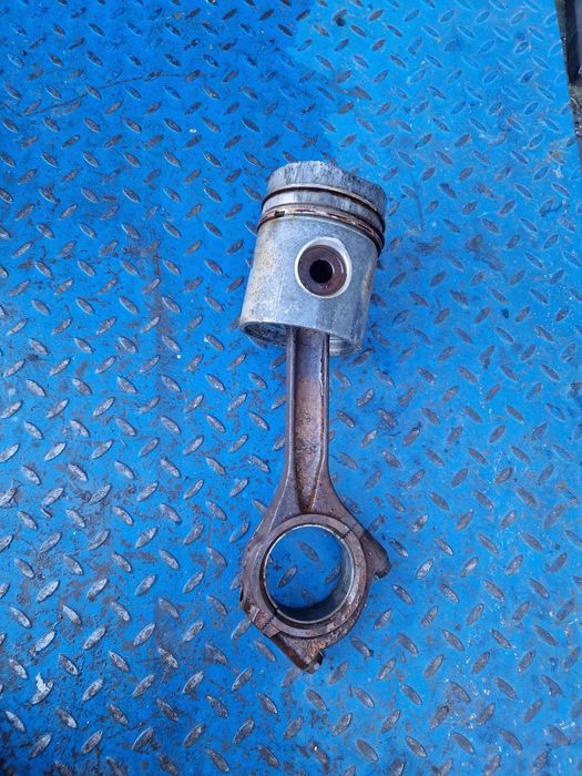 Części silnika Hanomag D964T Komatsu 6 cylindrów