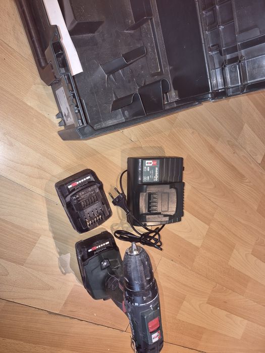 Wkretarka metabo uszkodzona 2 baterie ladowarka