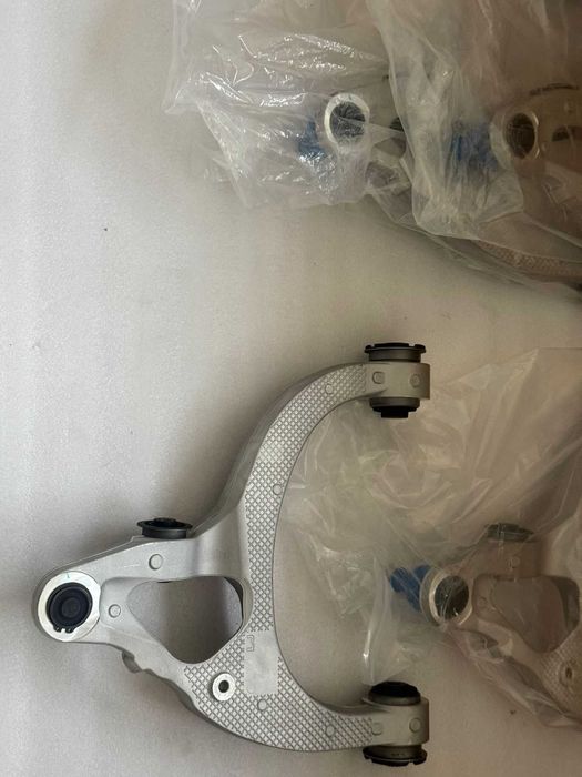 Lewy dolny aluminiowy wahacz do Dodge RAM 1500 19-24 NOWY
