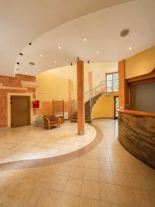 Hotel z zabytkową Basztą nad jeziorem | Potencjał CONDO Wesela | Bezpośrednio