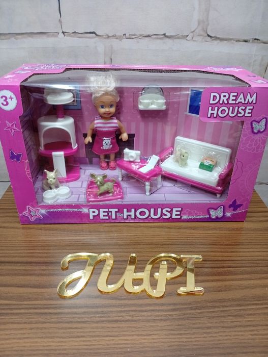 Zestaw mini lalka i pokój dla zwierząt dream house