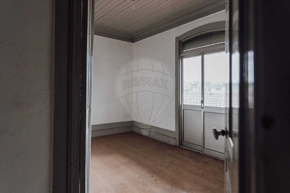 T4 Rua Direita 293, Viseu - Negócio Imperdível