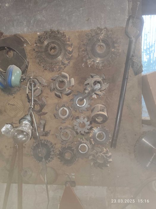 Frezarka do drewna duża + frezy