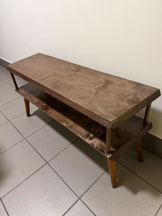 Ręcznie wykonany stolik RTV