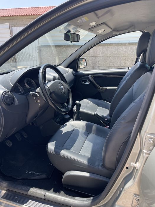 Dacia Duster 2012