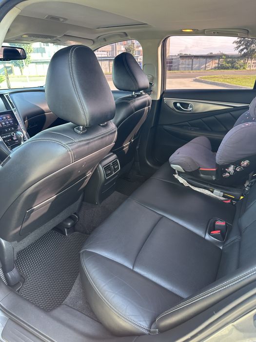 Infiniti q50 2,2d