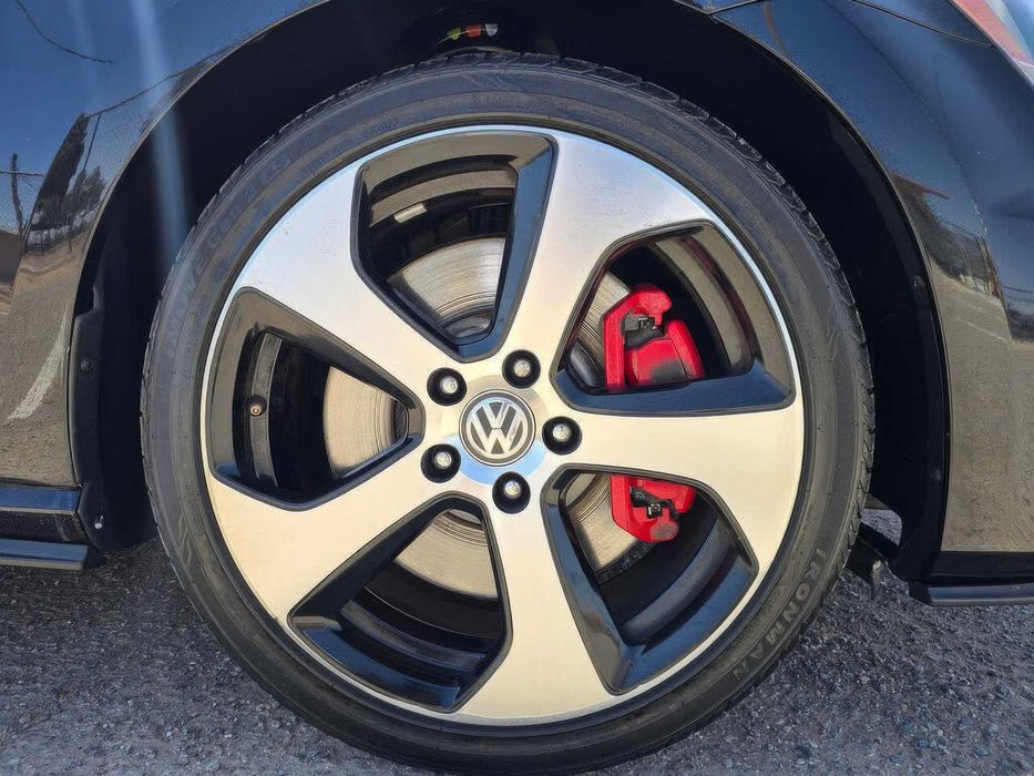 Volkswagen Golf GTI S      2015