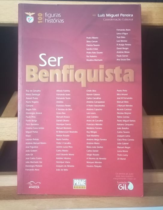 Livro Ser Benfiquista, memória 100 anos, dediicado Mikios Fehér
Livro