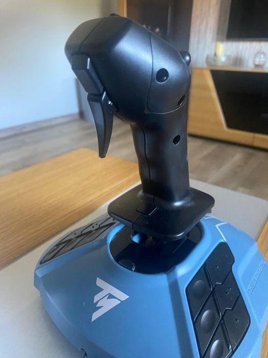 Thrustmaster flight stick airbus