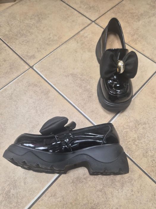 Buty skórzane 37