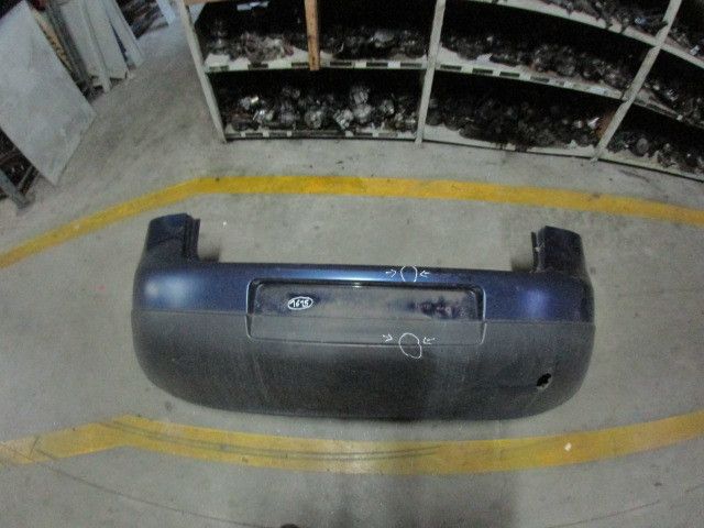 Pára-choques trás VOLKSWAGEN Golf V (1K1)