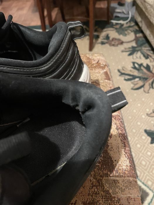 Продам кросівки Nike