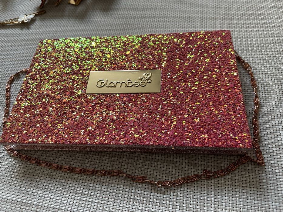 Палетка теней Glambee