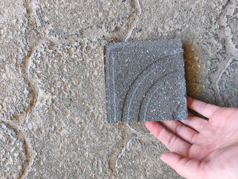 Mosaico Hidráulico "Logos" 10x10 cm – Cor Branco – Novo – Sobra de Obra
