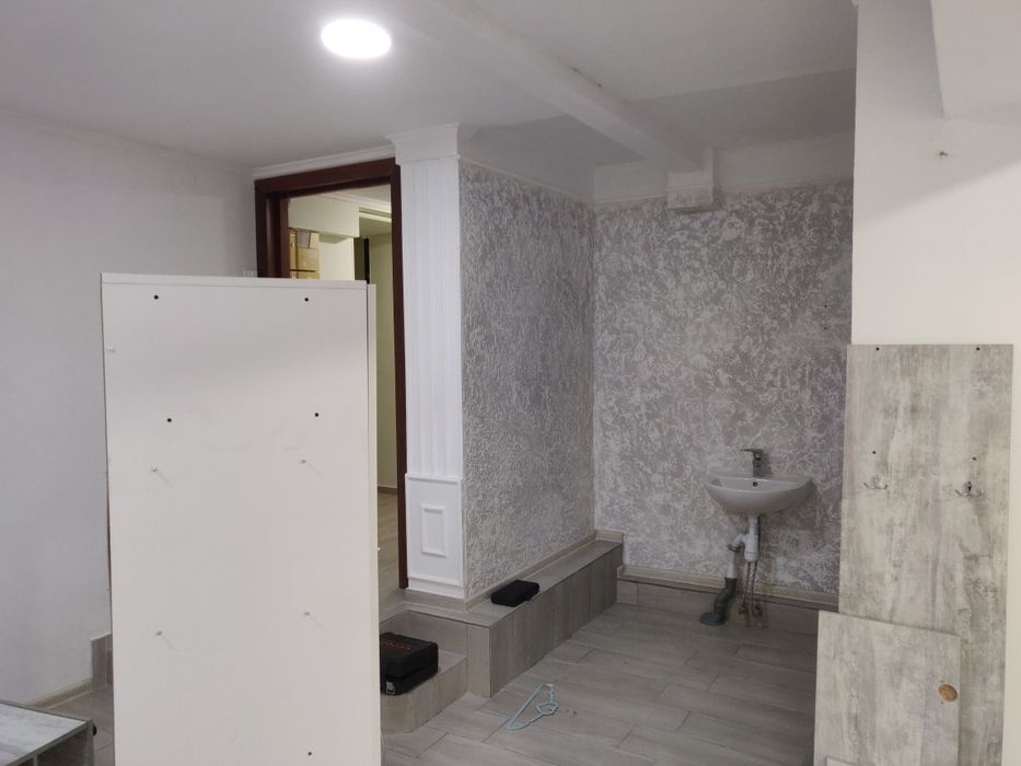 Помещение/офис, в центре, р-н ун. Украина, ул Жаботинского 47