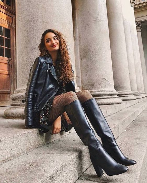 Кожаные сапоги Zara