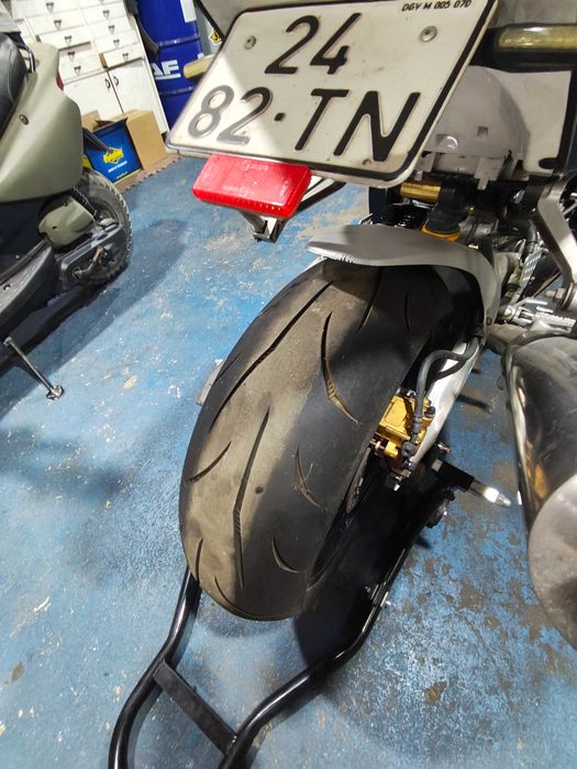 Cbr 954  revisionada pronta a andar