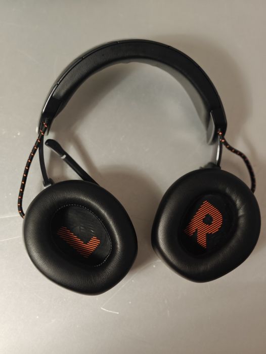 Auscultadores JBL Quantum 800 - Bluetooth/3.5mm - PS/XBOX/MAC/PC