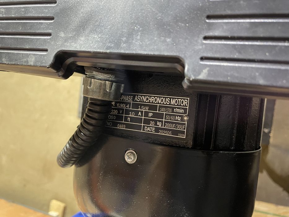 Токарный станок ARDOTECH Т8445 обработка тормозных дисков, барабанов