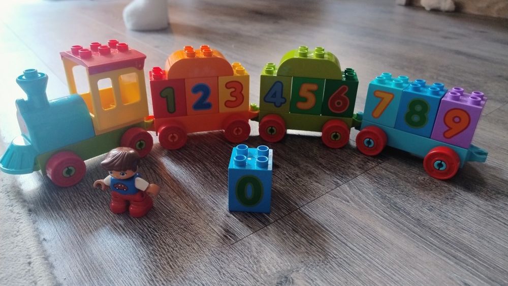 LEGO Duplo pociąg z cyferkami