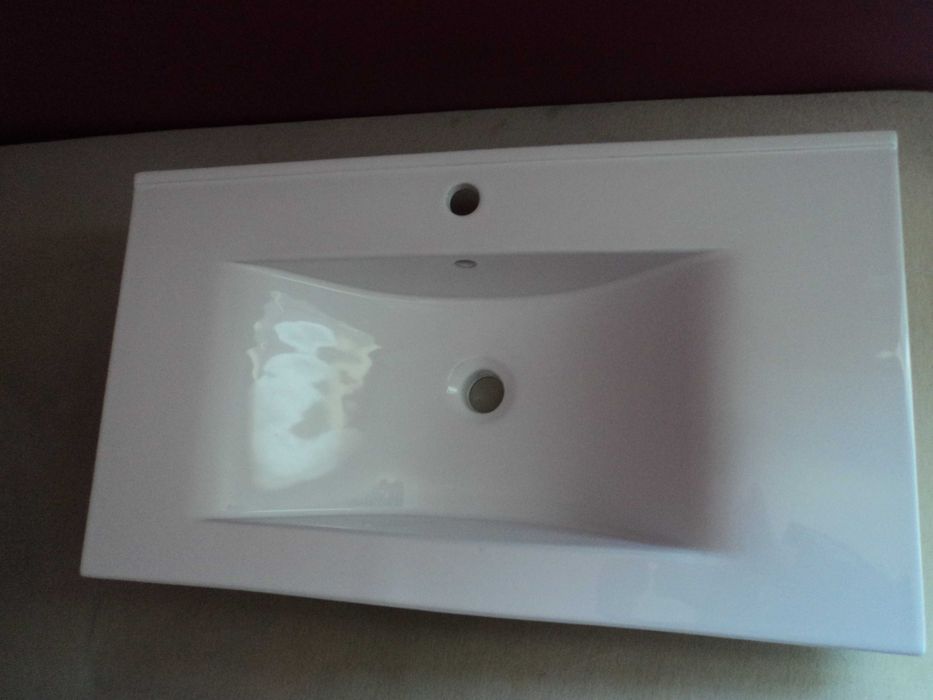 Zlew łazienkowy 80 nowy