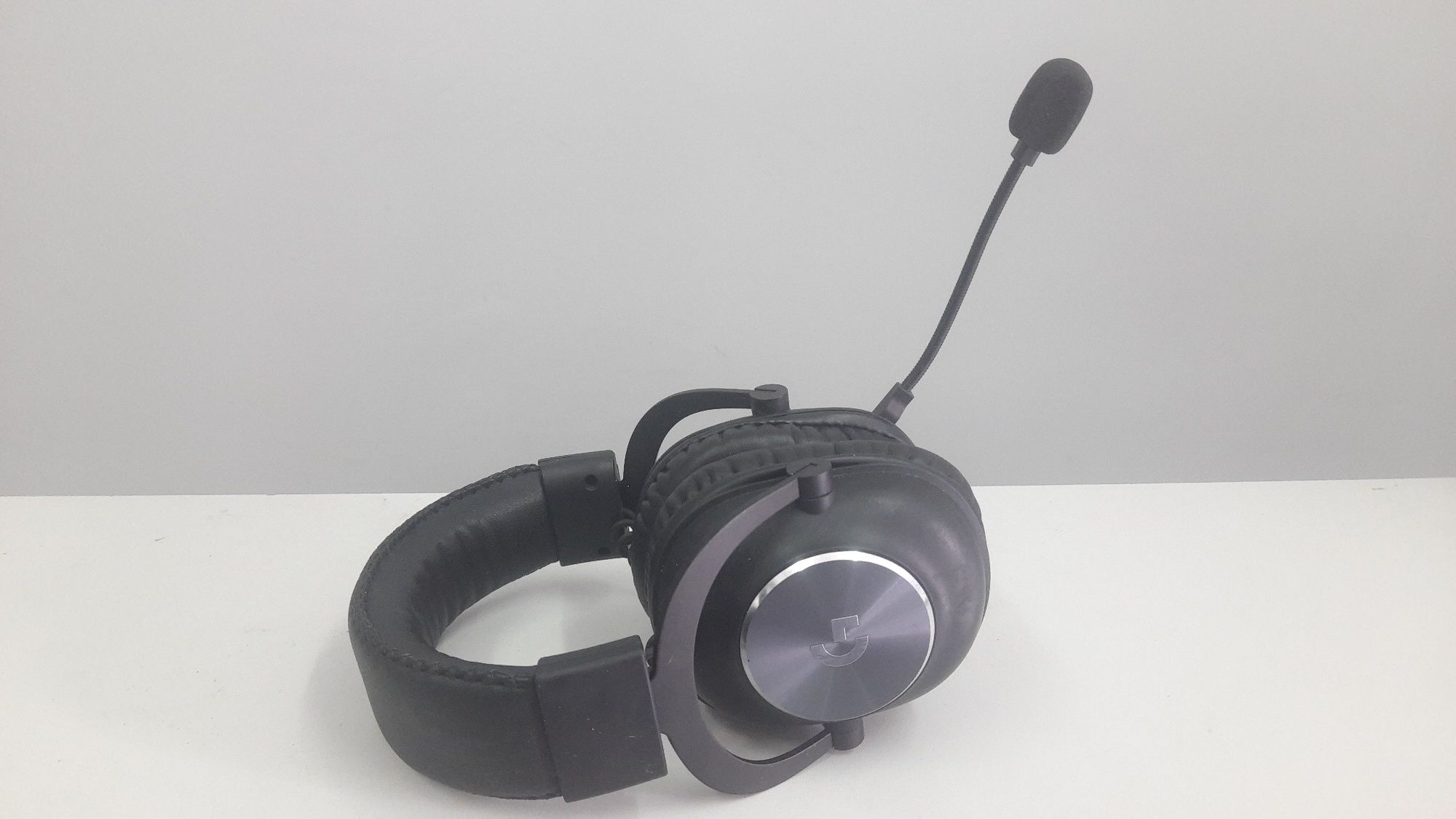 Навушники провідні Logitech pro: 1 400 грн. - Навушники Дрогобич на Olx