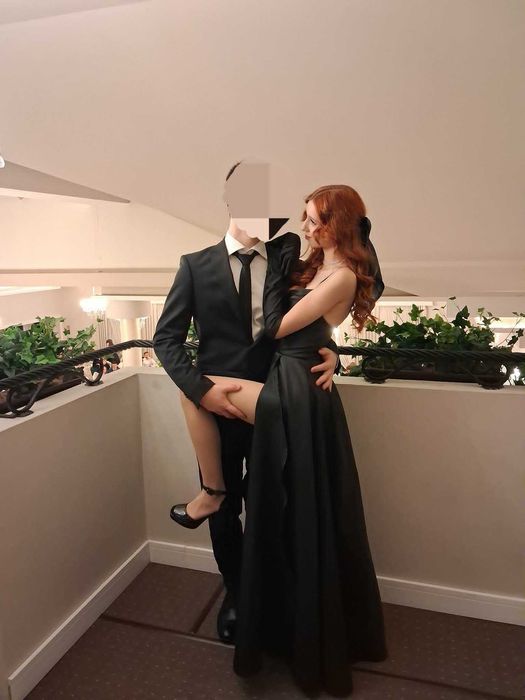 Czarna sukienka elegancka