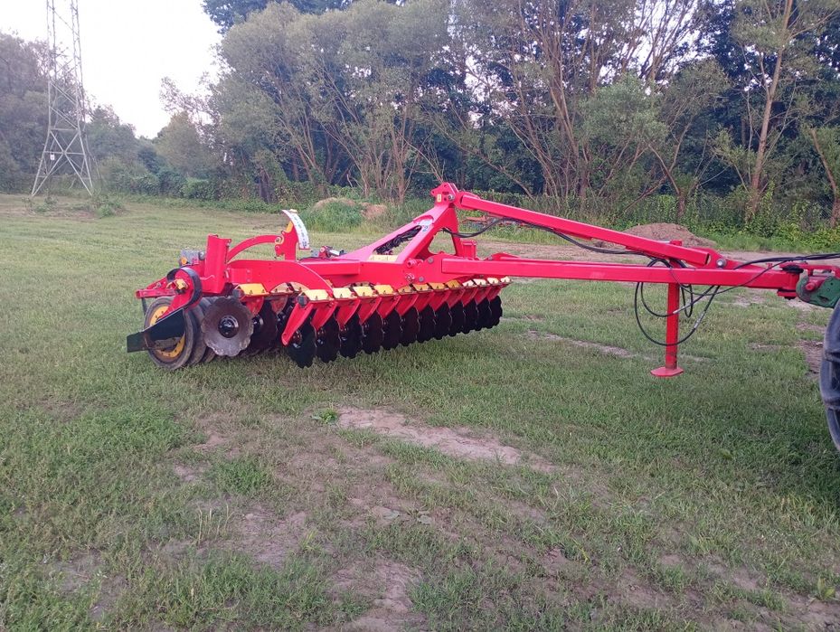 Vaderstad Carrier 300 brona talerzowa talerzówka