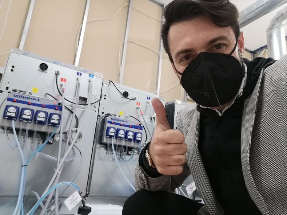 Self service lavandaria Líder de mercado em Portugal 28 dias montado