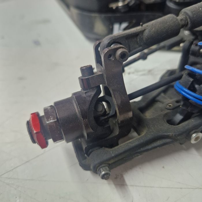 Vendo kyosho mp10