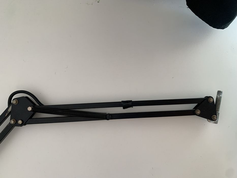 Blue Yeti USB + suporte aranha e braço