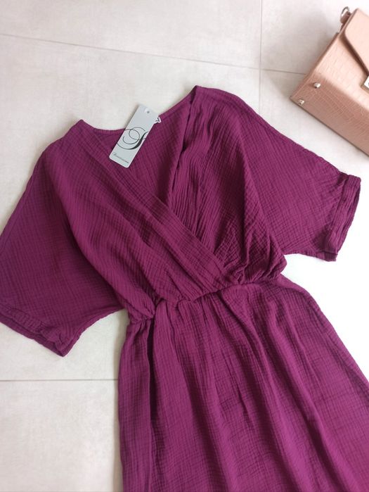 Sukienka muślinowa bawełna śliwkowa uni kopertowa midi