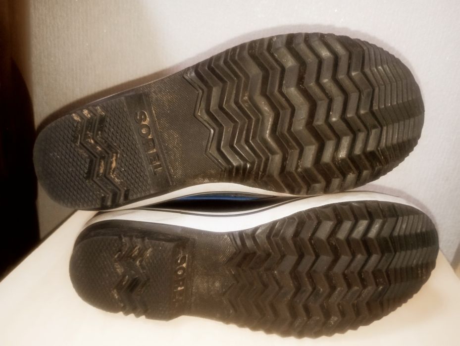 Зимові черевики снігоходи Sorel на 38 розмір і 24 см в ідеалі