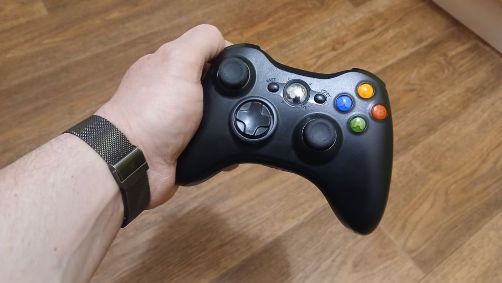 Джойстик для x box 360