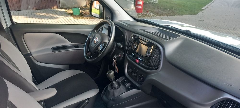Fiat doblo 7 miejsc benz-gaz