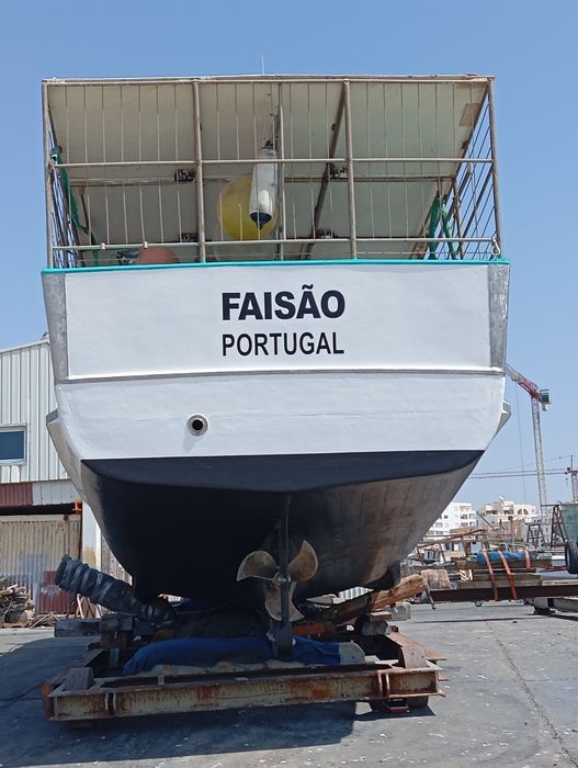 Barco de Pesca Costeira