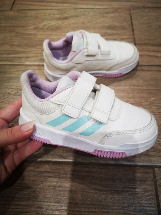 Buty sneakersy dziewczynka adidas białe 25 nowe