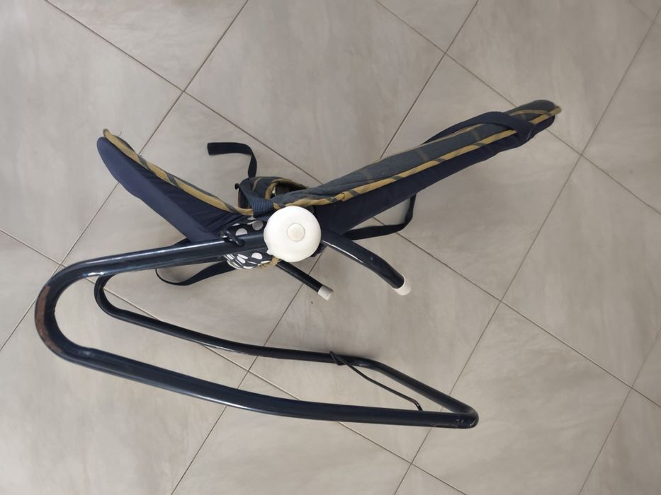 Cadeira baloiço antiga