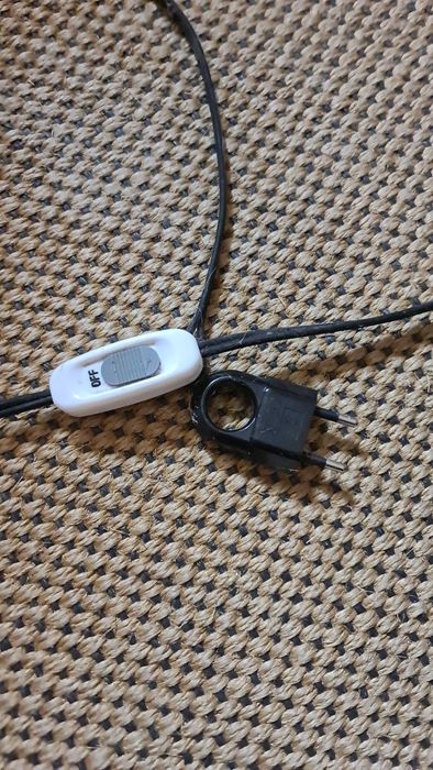 Candeeiro de pé laranja