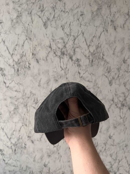 Basic czapka z daszkiem nowa, regulowana. unisex