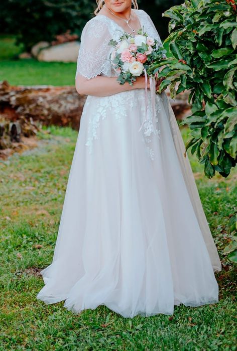 Suknia ślubna morelowa beżowa 44-46-48