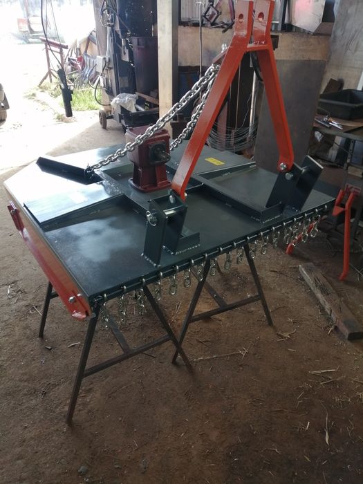 Capinadeira de 1000 e 1100