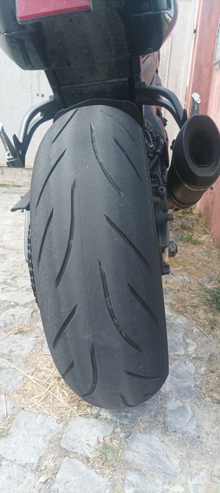 Yamaha FZ1 -N Como Nova
